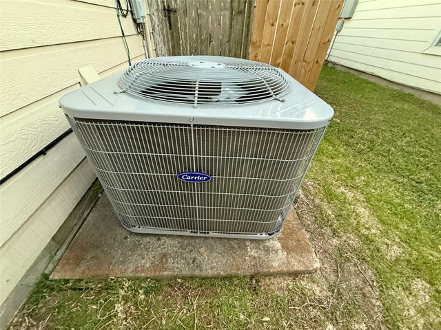 1022 Sycamore Ridge Lane, Houston, TX 77073