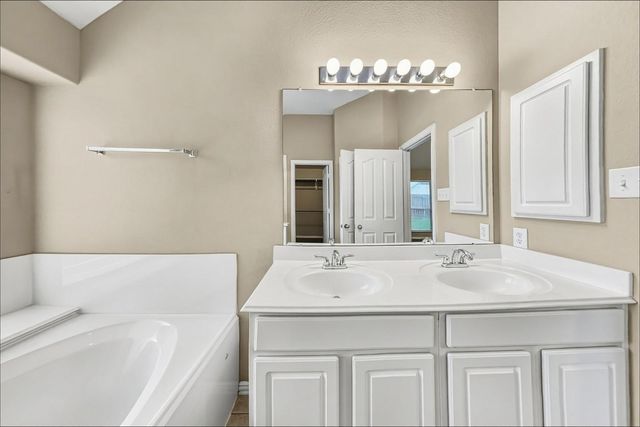 2918 Meridian Bay Lane, League City, TX 77539