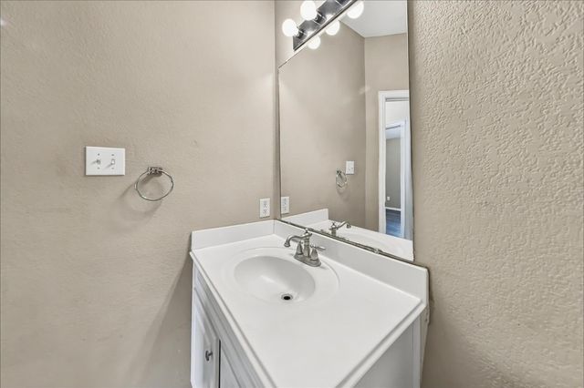 2918 Meridian Bay Lane, League City, TX 77539