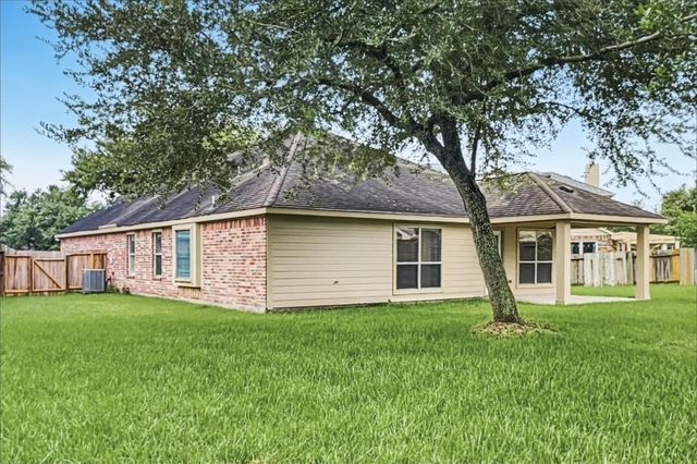 2918 Meridian Bay Lane, League City, TX 77539
