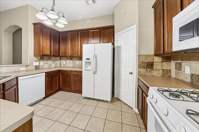 2918 Meridian Bay Lane, League City, TX 77539