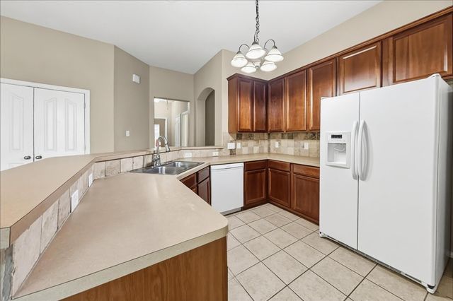 2918 Meridian Bay Lane, League City, TX 77539