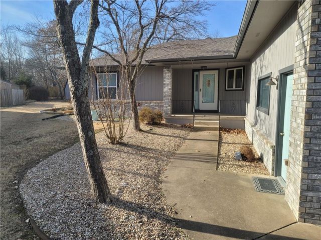 3 Ashton Circle, Bella Vista, AR 72715
