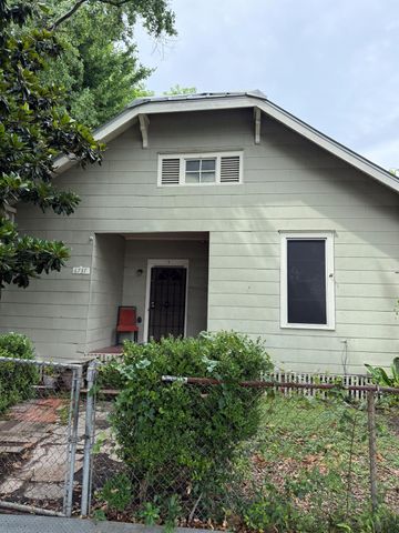 6737 Avenue E A, Houston, TX 77011