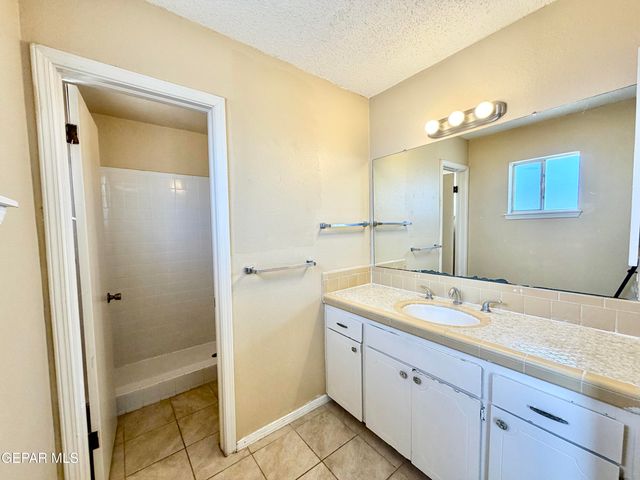317 BRIGHT WATER Lane, El Paso, TX 79912