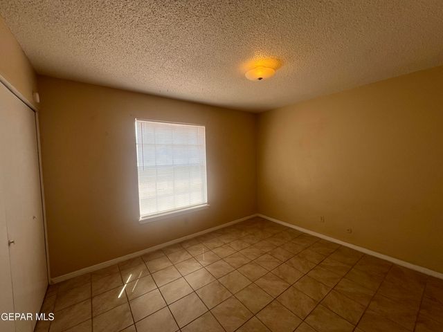 317 BRIGHT WATER Lane, El Paso, TX 79912
