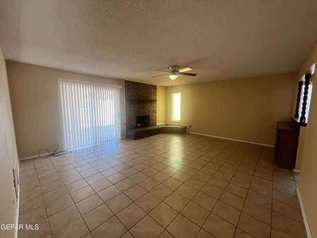 317 BRIGHT WATER Lane, El Paso, TX 79912