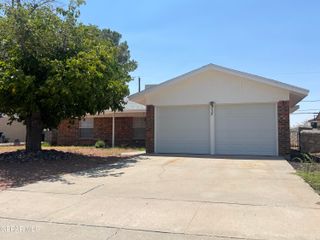 317 BRIGHT WATER Lane, El Paso, TX 79912