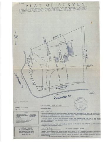 37 E CAMBRIDGE Drive, Oak Brook, IL 60523