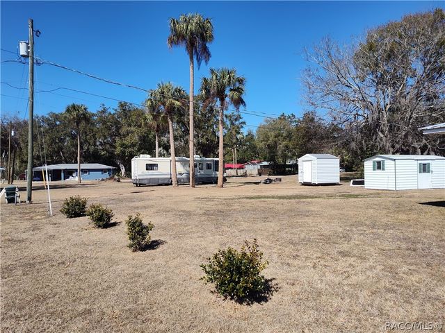 50 Risher Avenue, Inglis, FL 34449