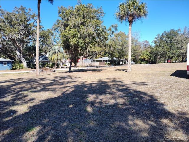 50 Risher Avenue, Inglis, FL 34449