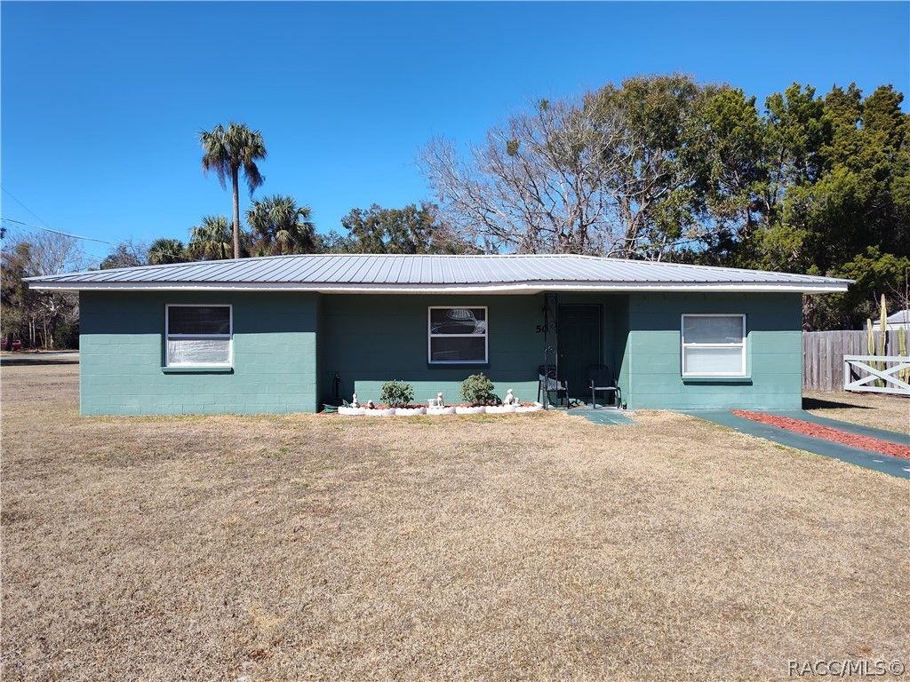 50 Risher Avenue, Inglis, FL 34449