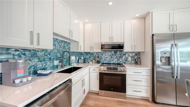 1603 GULF DRIVE N 3, Bradenton Beach, FL 34217