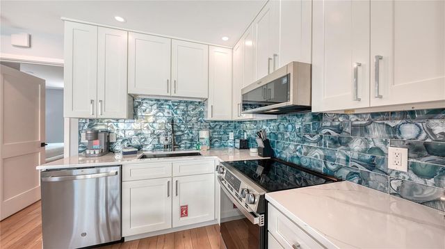 1603 GULF DRIVE N 3, Bradenton Beach, FL 34217