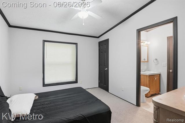 22733 Sumpter Rd Road, Belleville, MI 48111