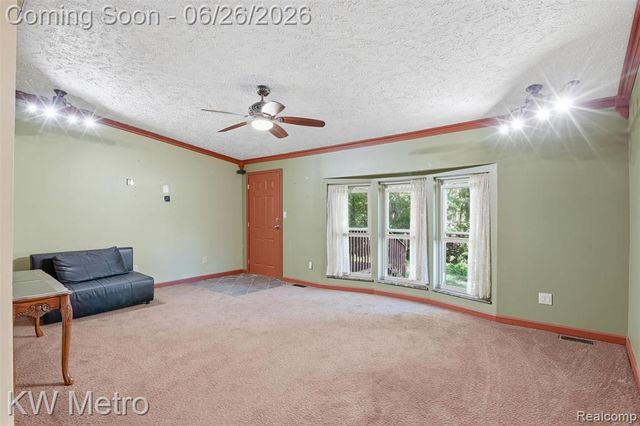 22733 Sumpter Rd Road, Belleville, MI 48111