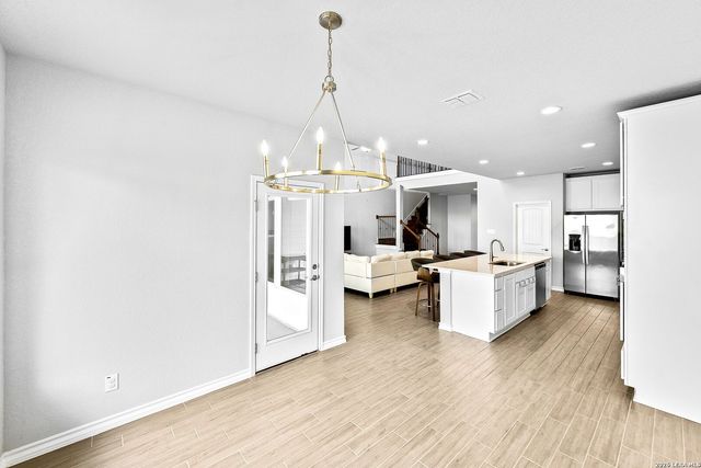 25023 Las Pilas, San Antonio, TX 78261
