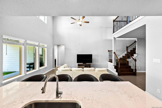 25023 Las Pilas, San Antonio, TX 78261