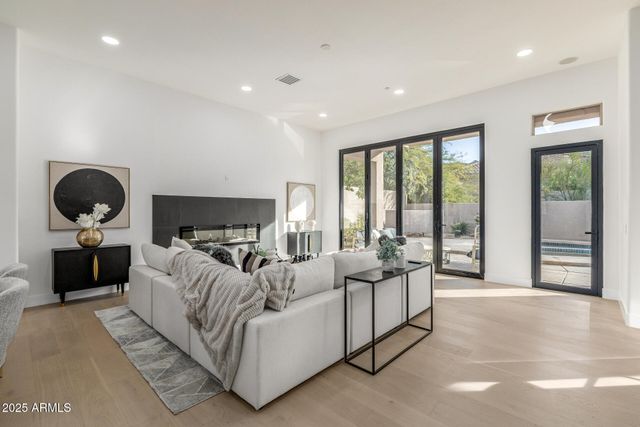 11917 E MARIPOSA GRANDE Drive, Scottsdale, AZ 85255