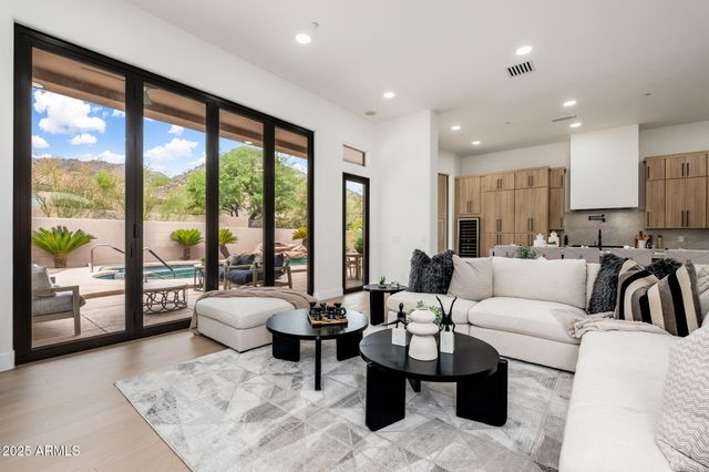 11917 E MARIPOSA GRANDE Drive, Scottsdale, AZ 85255