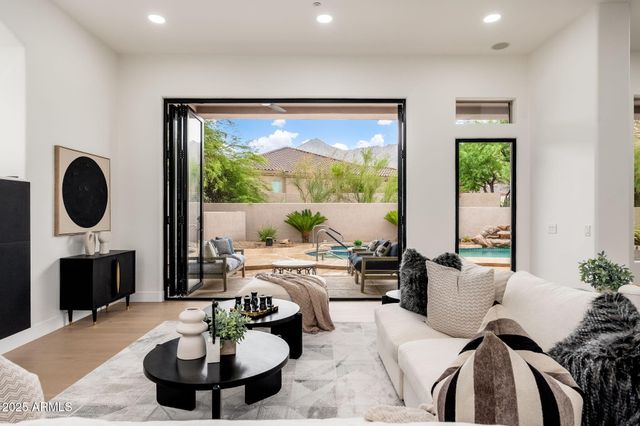 11917 E MARIPOSA GRANDE Drive, Scottsdale, AZ 85255