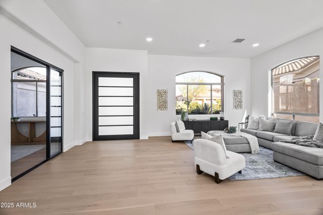 11917 E MARIPOSA GRANDE Drive, Scottsdale, AZ 85255