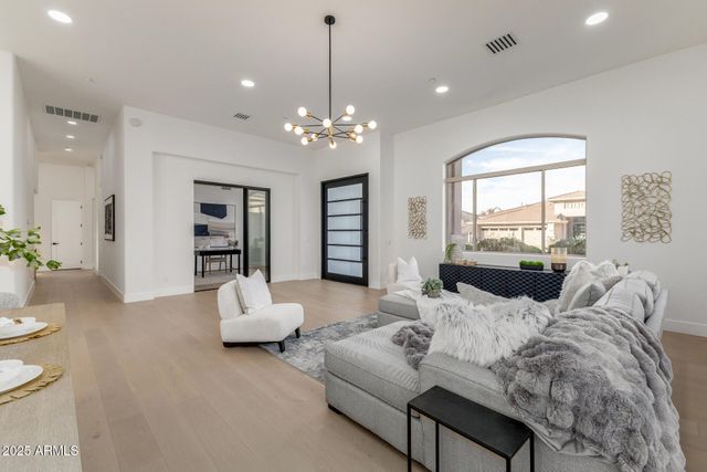 11917 E MARIPOSA GRANDE Drive, Scottsdale, AZ 85255