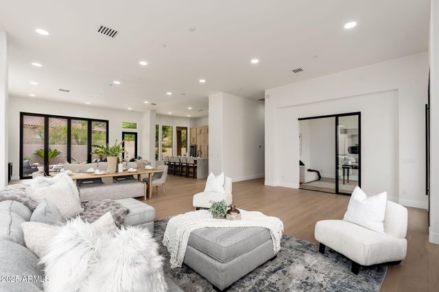 11917 E MARIPOSA GRANDE Drive, Scottsdale, AZ 85255