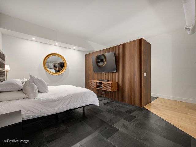 1760 W Wrightwood Avenue 204, Chicago, IL 60614