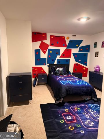 812 Graeme Drive, Mcdonough, GA 30252