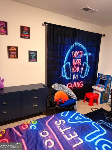 812 Graeme Drive, Mcdonough, GA 30252