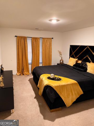 812 Graeme Drive, Mcdonough, GA 30252