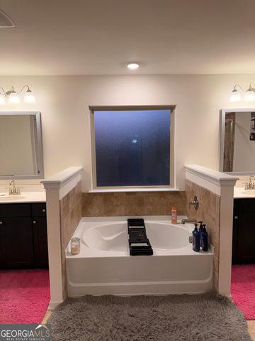 812 Graeme Drive, Mcdonough, GA 30252