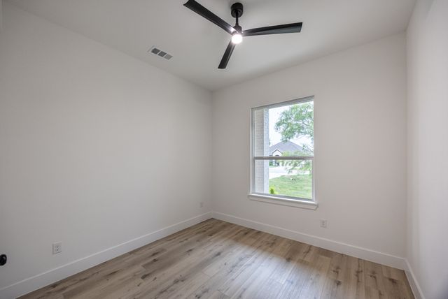 12625 Kollmeyer Way, Fort Worth, TX 76126