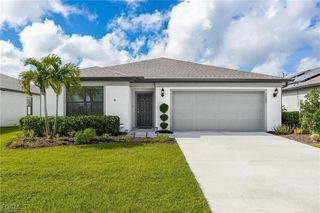 10882 Firebush CIR, North Fort Myers, FL 33917