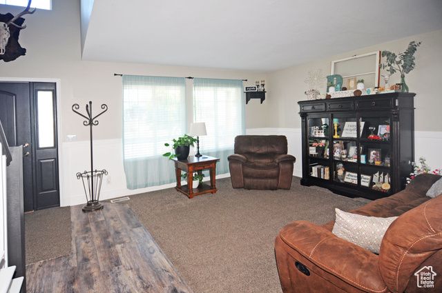 2857 W 2250 N, Clinton, UT 84015