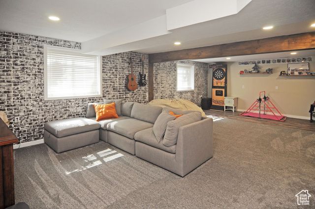 2857 W 2250 N, Clinton, UT 84015