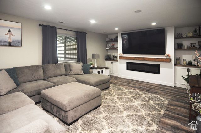 2857 W 2250 N, Clinton, UT 84015