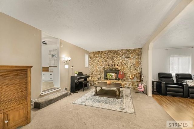 4590 N 15th E, Idaho Falls, ID 83401