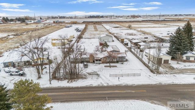 4590 N 15th E, Idaho Falls, ID 83401