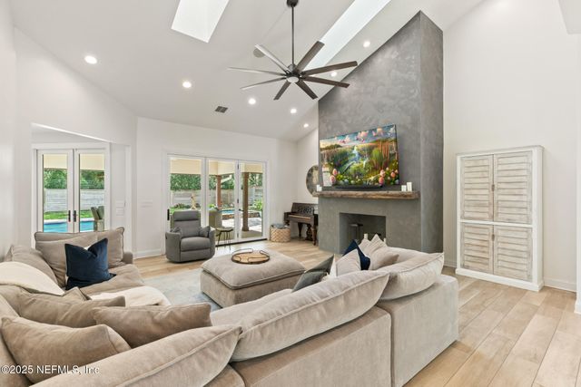 2341 FIDDLERS Lane, Atlantic Beach, FL 32233