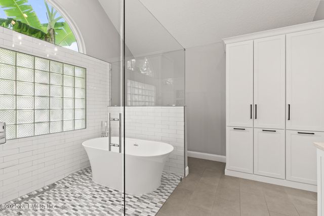 2341 FIDDLERS Lane, Atlantic Beach, FL 32233