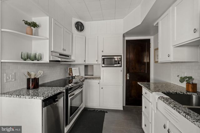 804 N PLUM ST, Lancaster, PA 17602