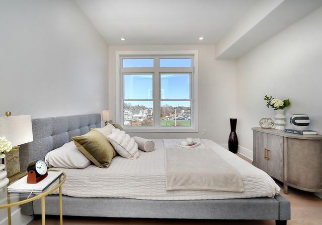 62 Foundry St 215, Wakefield, MA 01880