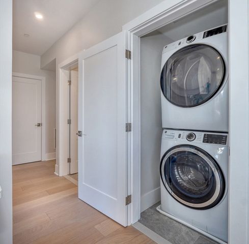 62 Foundry St 215, Wakefield, MA 01880