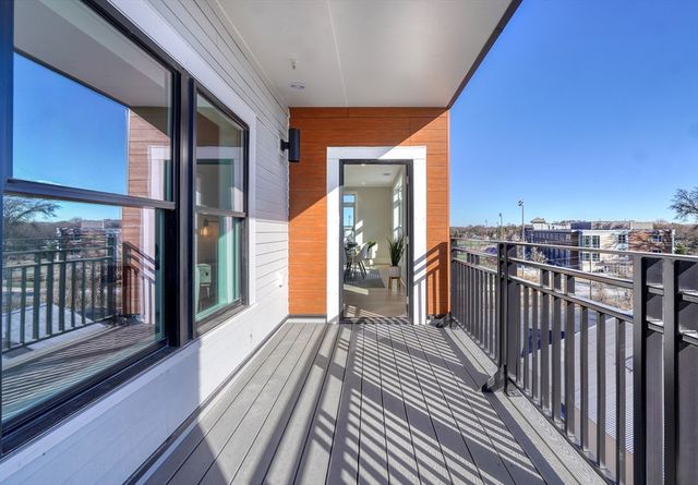 62 Foundry St 215, Wakefield, MA 01880