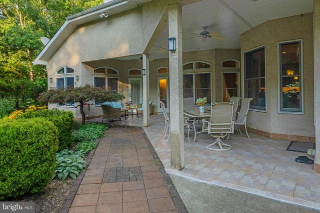 12 PRINCETON AVE, Egg Harbor Township, NJ 08234
