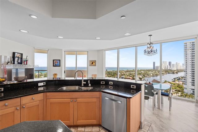21200 Point Pl 1901, Aventura, FL 33180