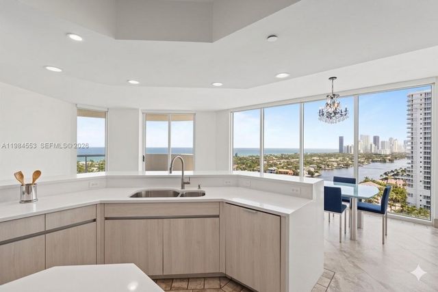 21200 Point Pl 1901, Aventura, FL 33180