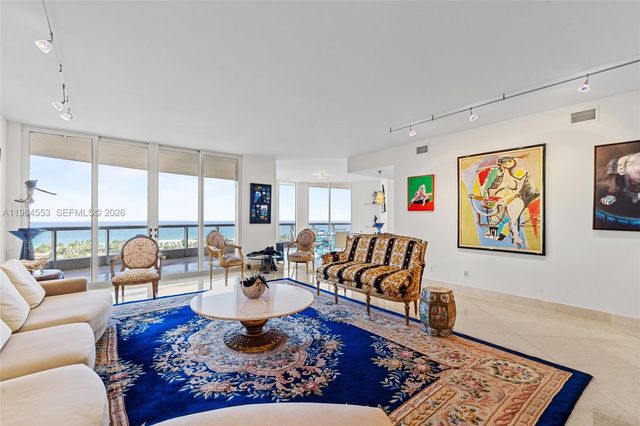 21200 Point Pl 1901, Aventura, FL 33180